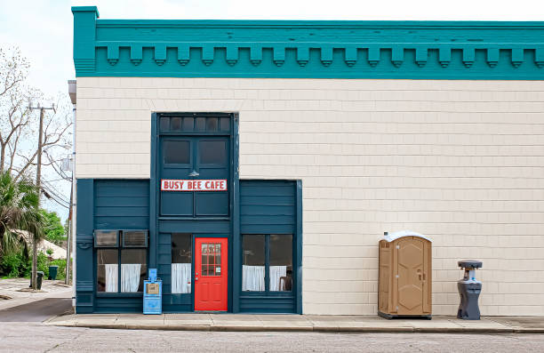 Best Portable restroom trailer rental  in Beloit, KS