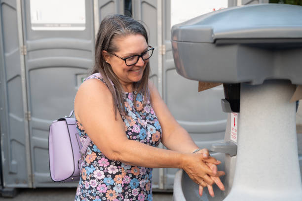 Best Best portable toilet rental  in Beloit, KS